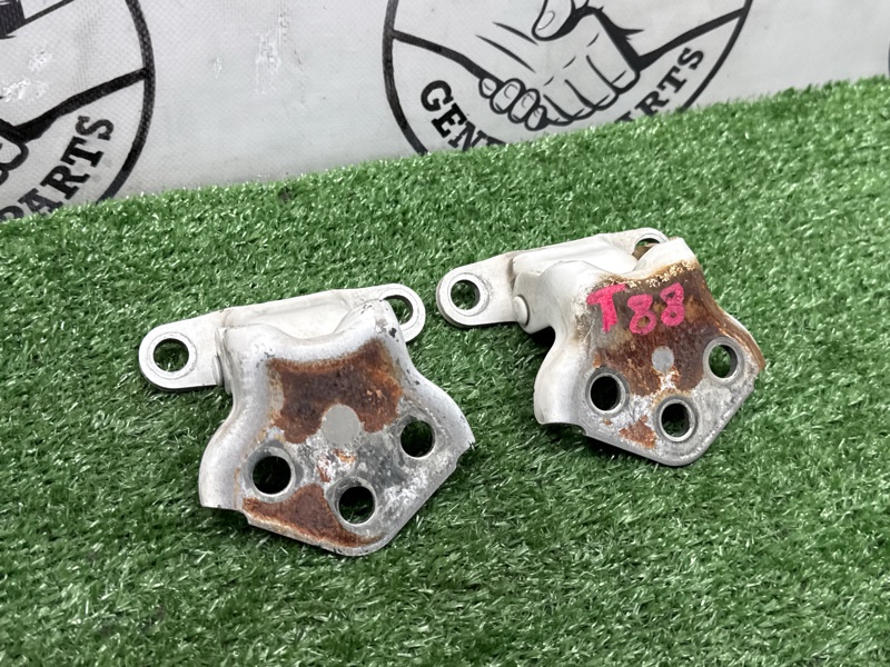 Петля двери багажника Daihatsu Terios Kid J111G EF-DEM