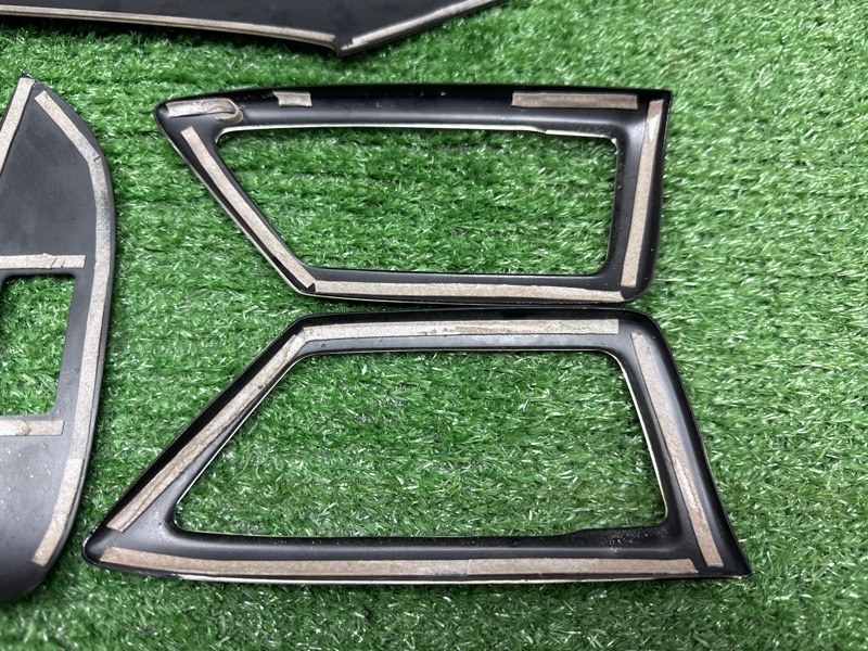 Декоративная накладка Prius 2011 ZVW30 2ZR-FXE Декоративная накладка Prius 2011 ZVW30 2ZR-FXE