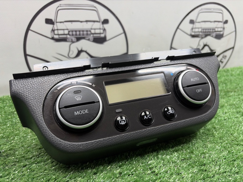 Блок управления климат-контролем Suzuki Swift ZC11S M13A Блок управления климат-контролем Suzuki Swift ZC11S M13A