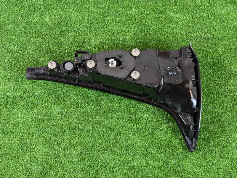 Фонарь задний левый Sportage NQ5