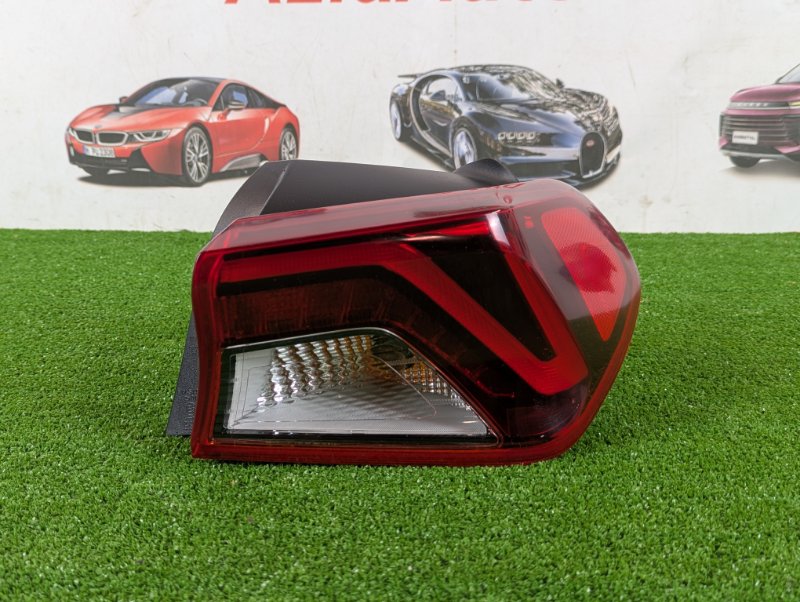 Фонарь задний правый Kia K5 DL3 92402L2100 контрактная