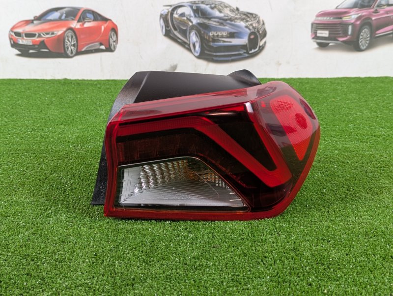 Фонарь задний правый Kia K5 DL3 92402L2100 контрактная