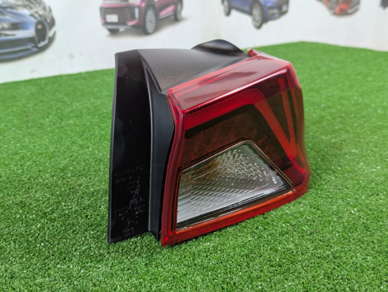 Фонарь задний правый Kia K5 DL3