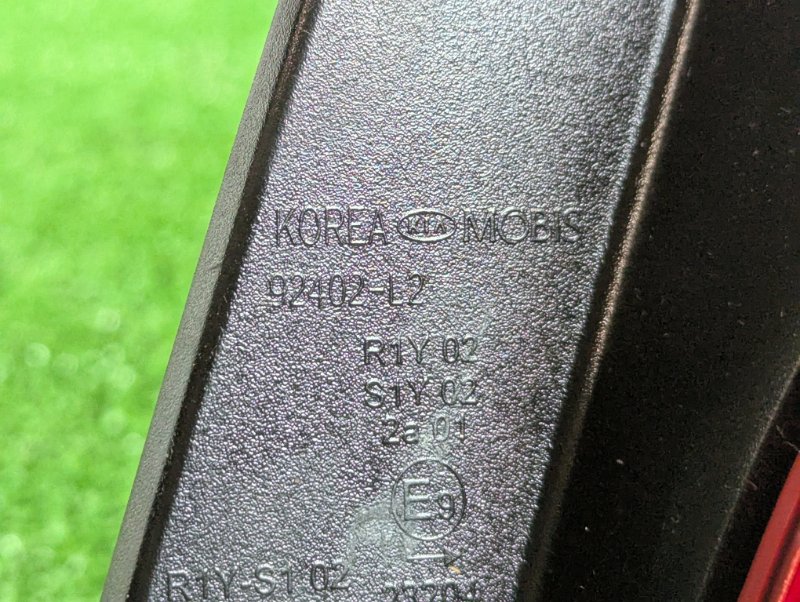 Фонарь задний правый K5 DL3