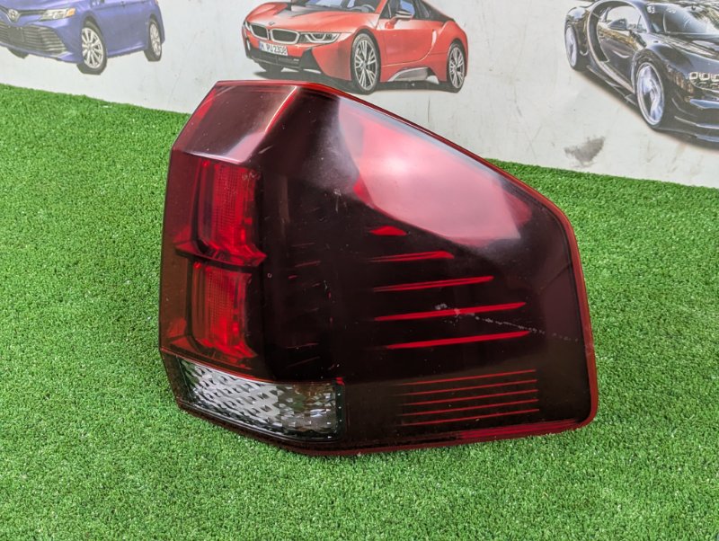 Фонарь задний правый Mohave HM2