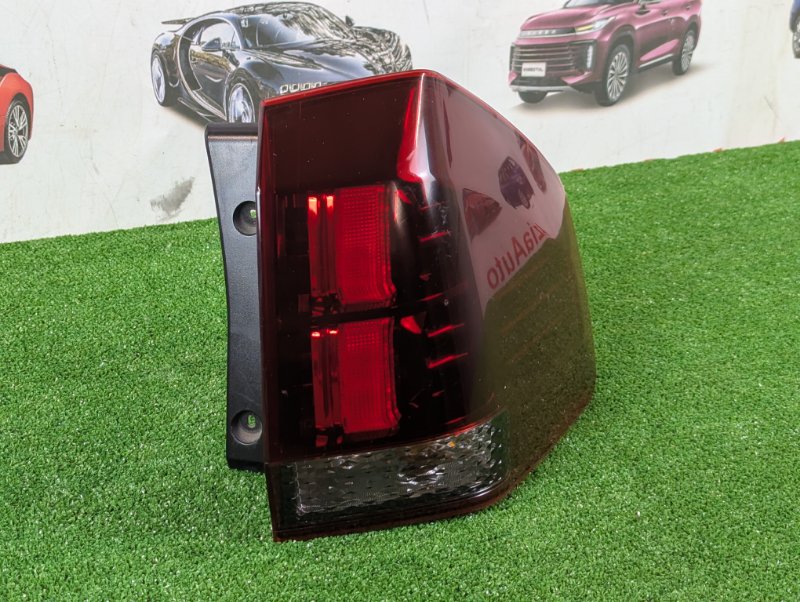 Фонарь задний правый Kia Mohave HM2