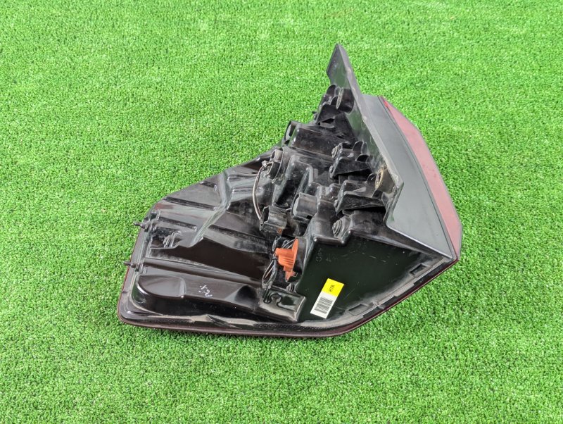 Фонарь задний правый Mohave HM2