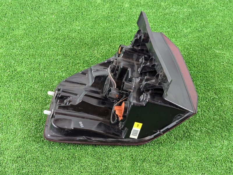 Фонарь задний правый Mohave HM2