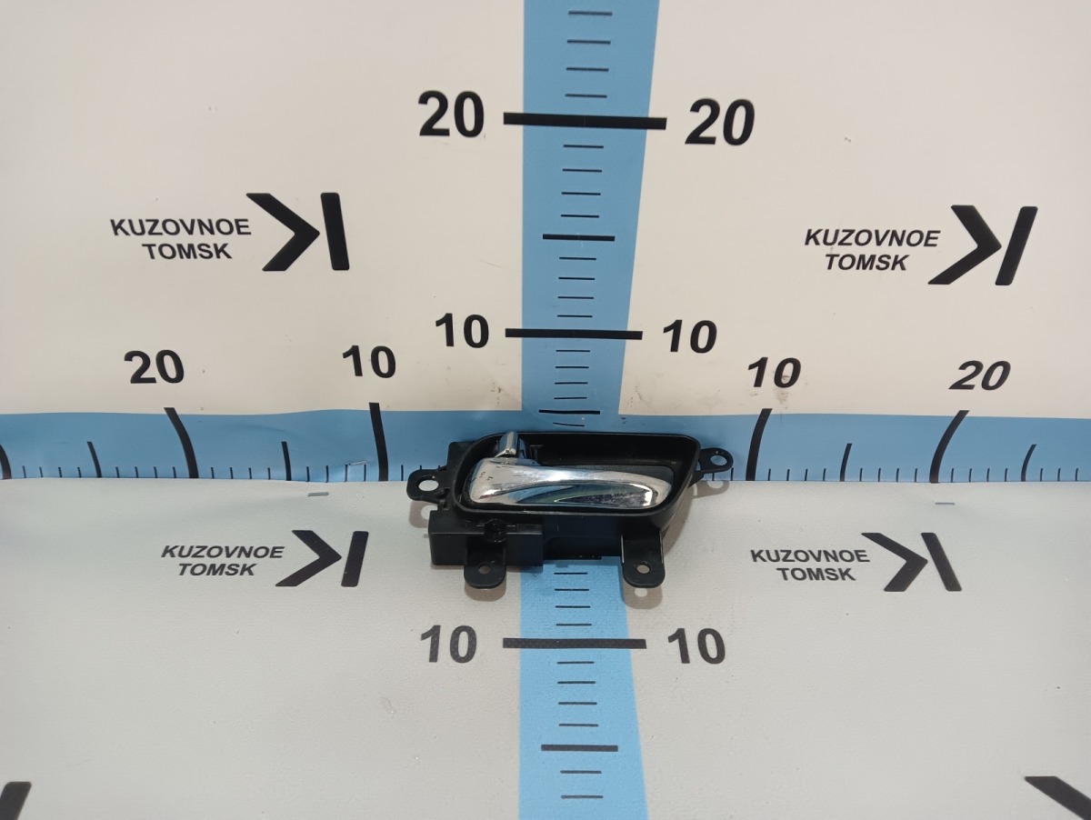 Запчасть ручка двери внутренняя задняя левая Infiniti FX35 2009 S51 VQ35HR 80670-1BA0B Б/У Ручка двери внутренняя задняя левая Infiniti FX35 2009 S51 VQ35HR 80670-1BA0B Б/У