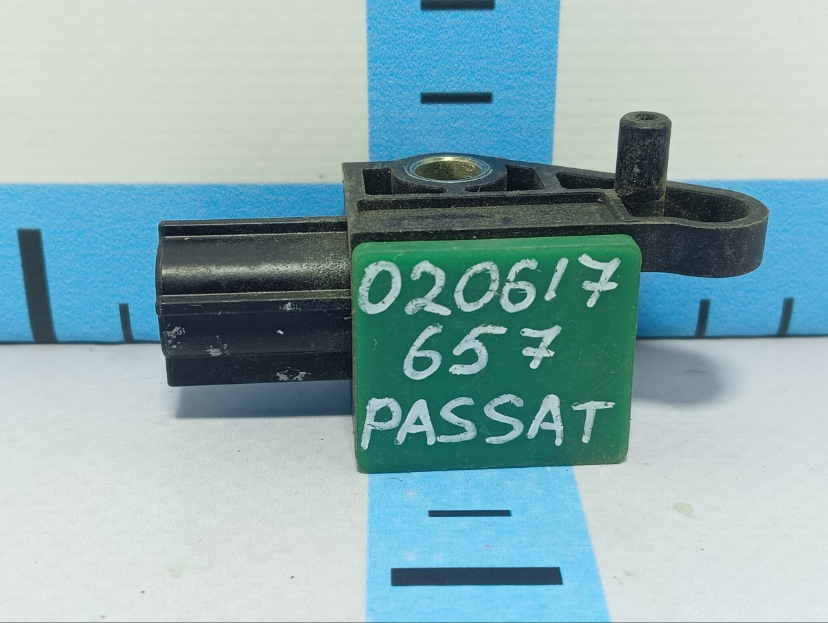 Датчик Air Bag задний Passat 2012 362 CDAB Датчик Air Bag задний Passat 2012 362 CDAB