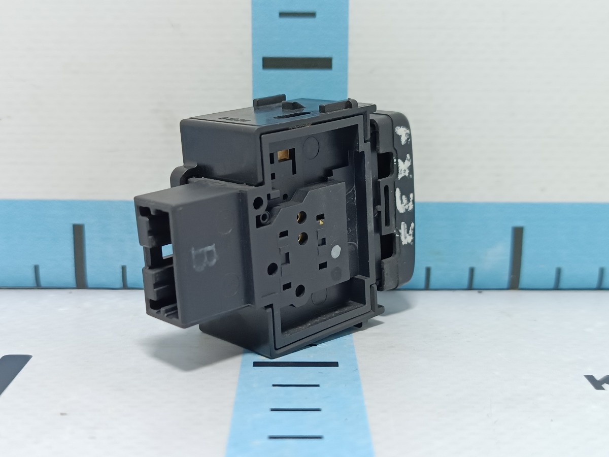 Кнопка FX35 2009 S51 VQ35HR