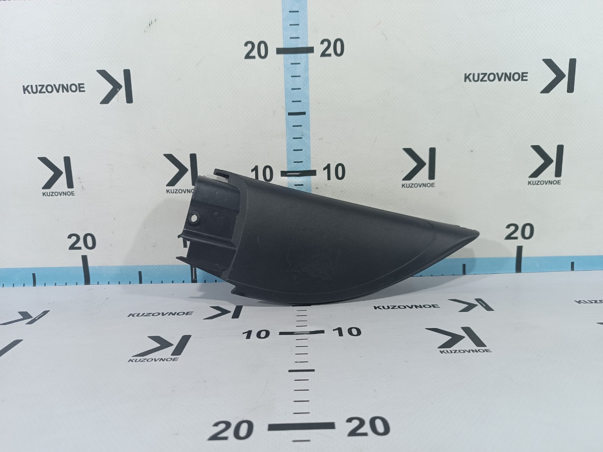 Крышка зеркала внутренняя левая Volkswagen Polo 2013 Mk5 CFNA 6RU8379739B9 Б/У