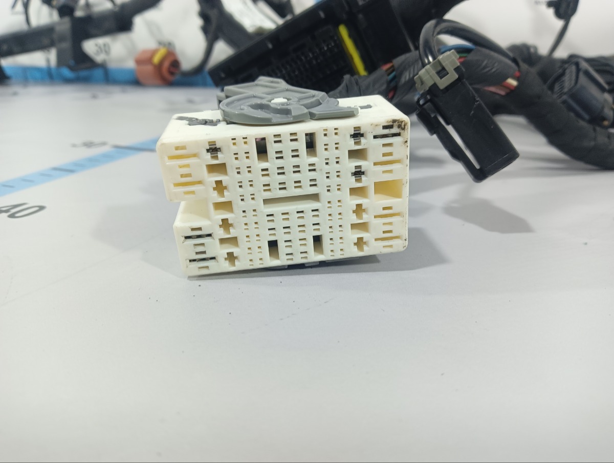 Проводка Двигателя Kia Sorento UM D4HA