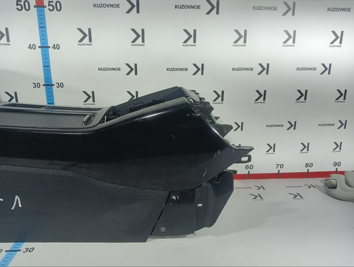 Центральная Консоль (Подлокотник) Sorento 2015 UM D4HA