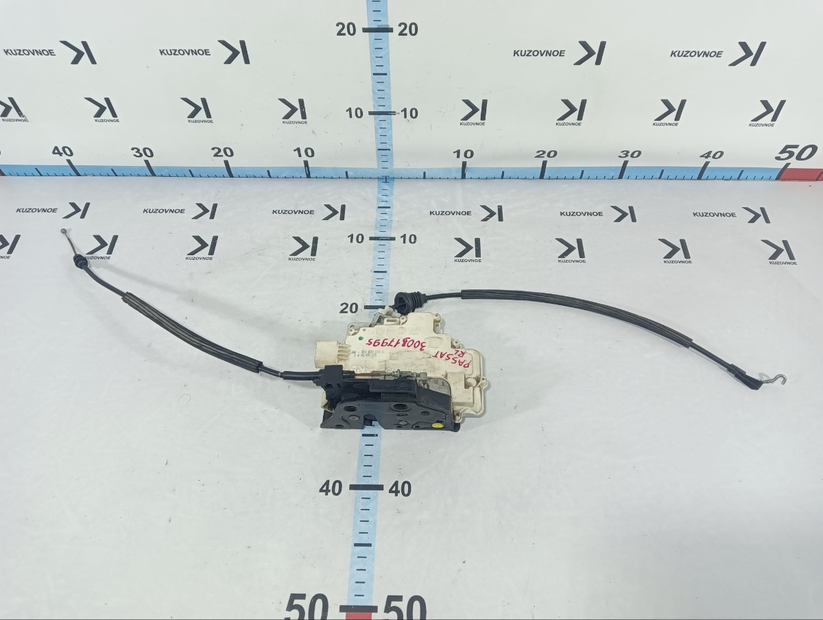 Запчасть замок двери задний левый Volkswagen Passat 2006 3C2 BLY 3C4839015A Б/У Замок двери задний левый Volkswagen Passat 2006 3C2 BLY 3C4839015A Б/У