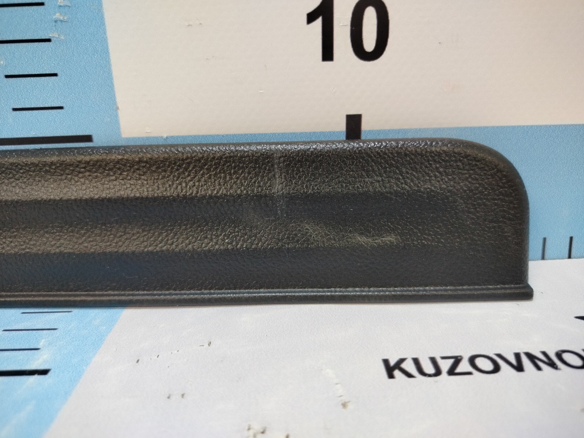 Накладка порога внутренняя задняя левая FX35 2009 S51 VQ35HR