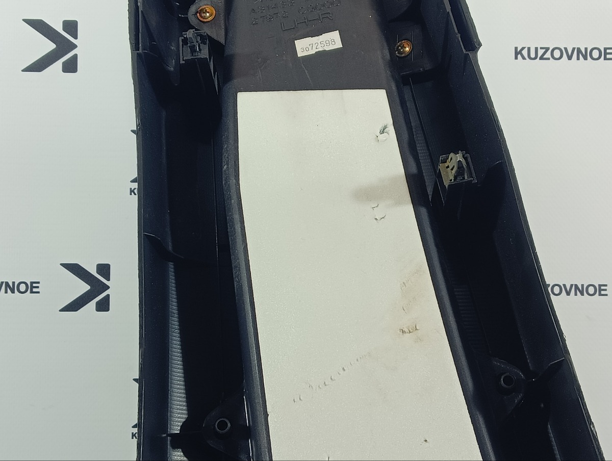 Обшивка стойки центральная правая FX35 2003 S50 VQ35DE