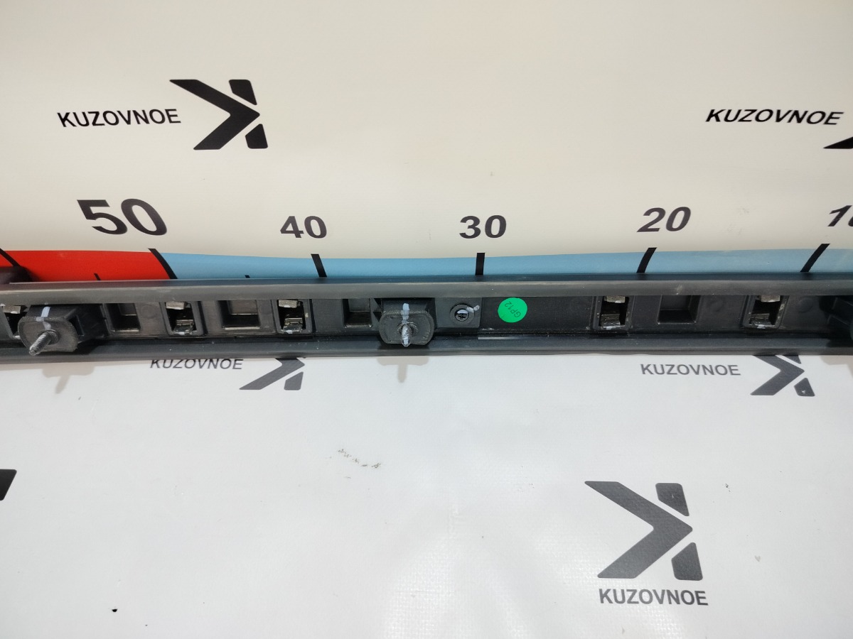 Рейлинг крыши левый GS3 2024