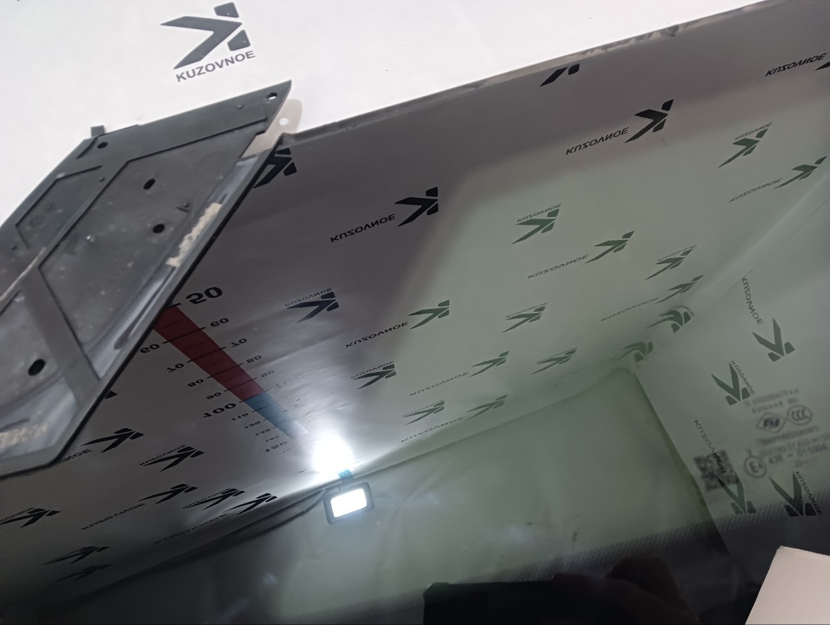 Форточка кузова задняя правая J7 2024 T1EJ Форточка кузова задняя правая J7 2024 T1EJ