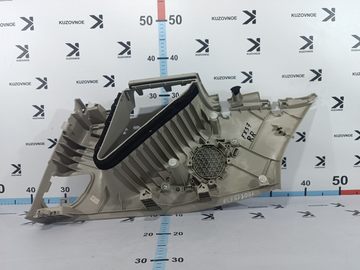 Обшивка стойки задняя правая FX35 2009 S51 VQ35HR