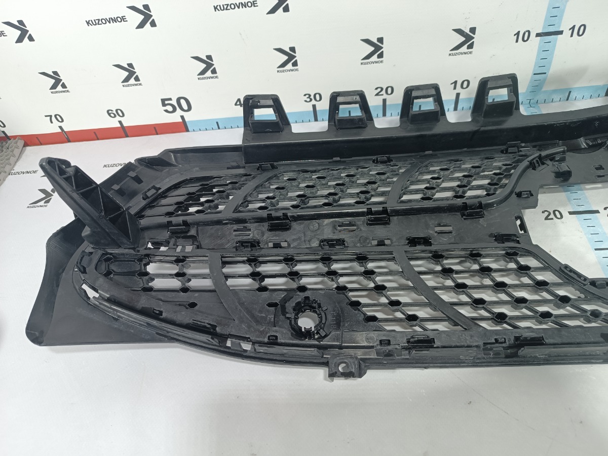 Решетка радиатора CLA-Class 2019- C118 M139 M260DE20AL M282DE14AL