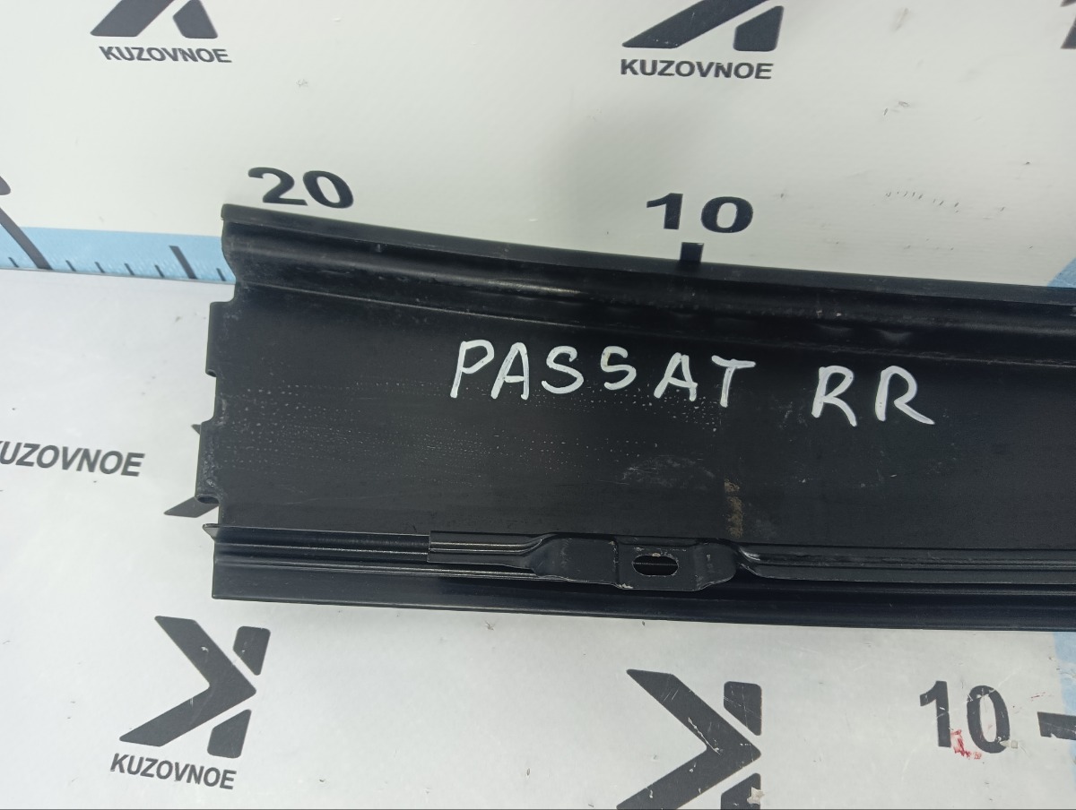 Накладка двери задняя правая Passat 2006 3C2 BLY