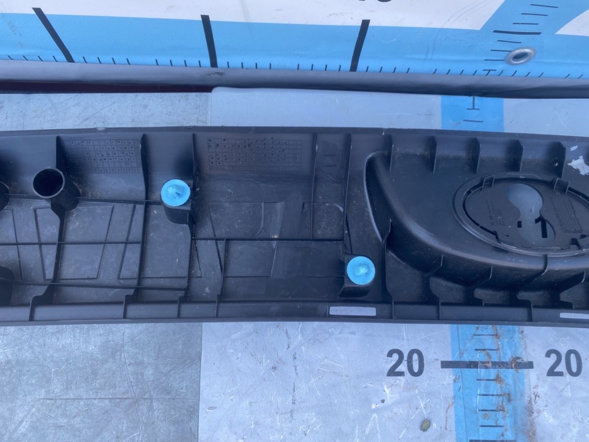 Накладка замка багажника Mohave 2021 HM2 D6EB Накладка замка багажника Mohave 2021 HM2 D6EB