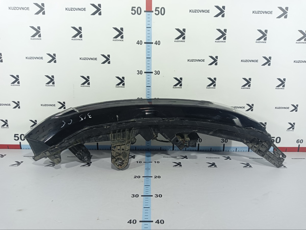 Дневной ходовой огонь правый C5 T19C Дневной ходовой огонь правый C5 T19C
