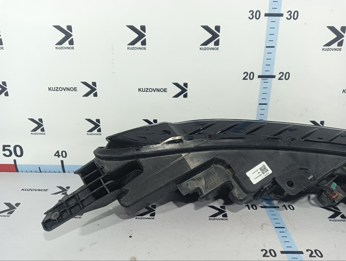 Дневной ходовой огонь левый C5 2024 T19C Дневной ходовой огонь левый C5 2024 T19C