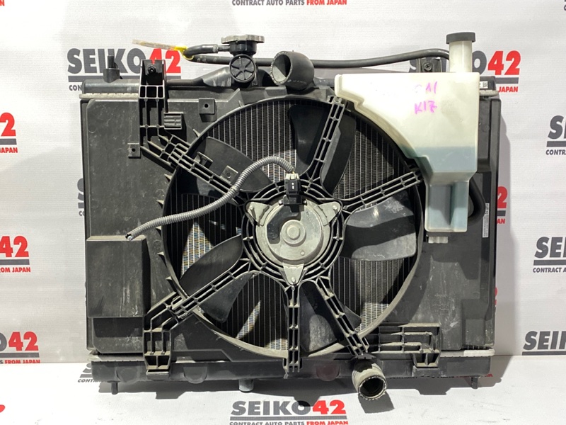 Радиатор охлаждения двигателя Nissan Tiida C11 HR15DE 2 модель (б/у)
