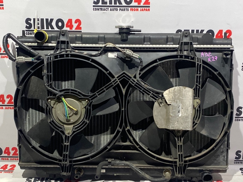 Радиатор охлаждения двигателя Nissan Cefiro A32 VQ20DE (б/у)
