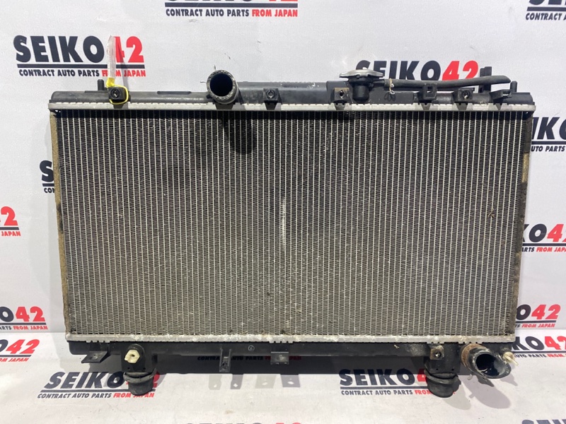 Радиатор охлаждения двигателя Toyota Caldina ST215 3S-FE (б/у)