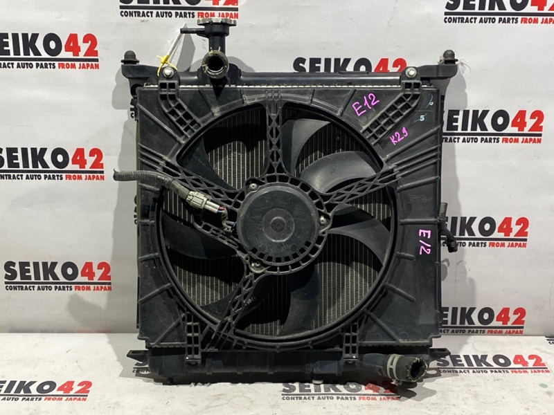 Радиатор охлаждения двигателя Nissan Note E12 HR12DE (б/у)