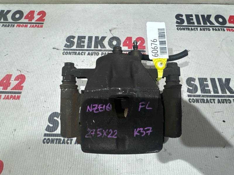 Суппорт Toyota Corolla Axio NZE161 1NZ-FE передний левый (б/у)