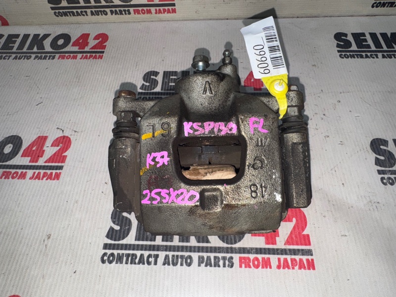 Суппорт Toyota Vitz KSP130 1KR-FE передний левый (б/у)