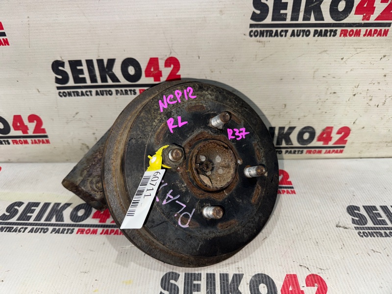 Ступица Toyota Platz NCP12 1NZ-FE задняя левая (б/у)
