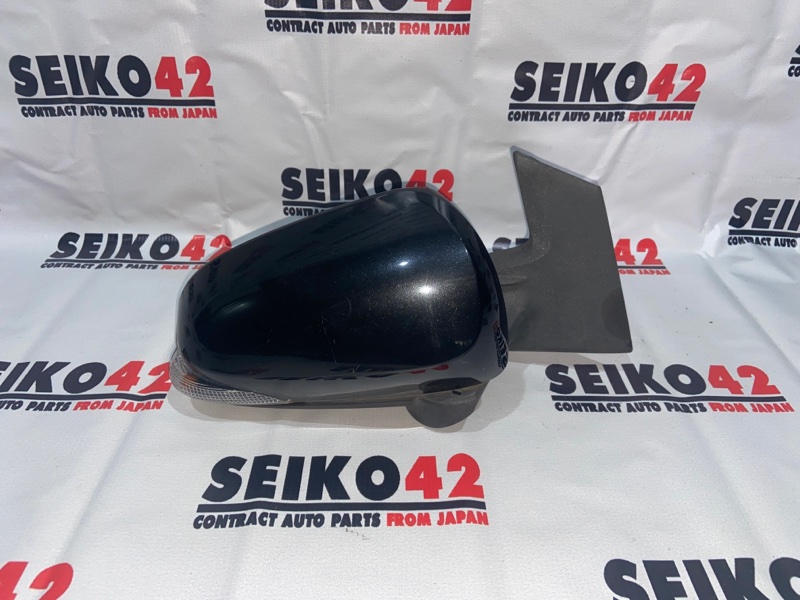 Зеркало Toyota Aqua NHP10 1NZ-FXE 2011 переднее правое (б/у)