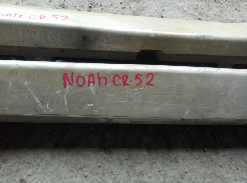Порог Toyota Noah CR52 (б/у) Порог Toyota Noah CR52 (б/у)