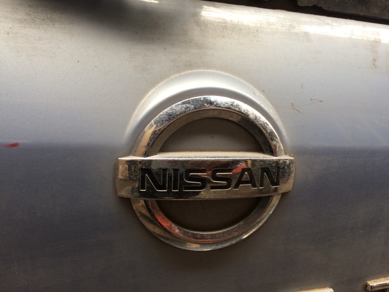 Эмблема Nissan Lafesta NR30 задняя (б/у)