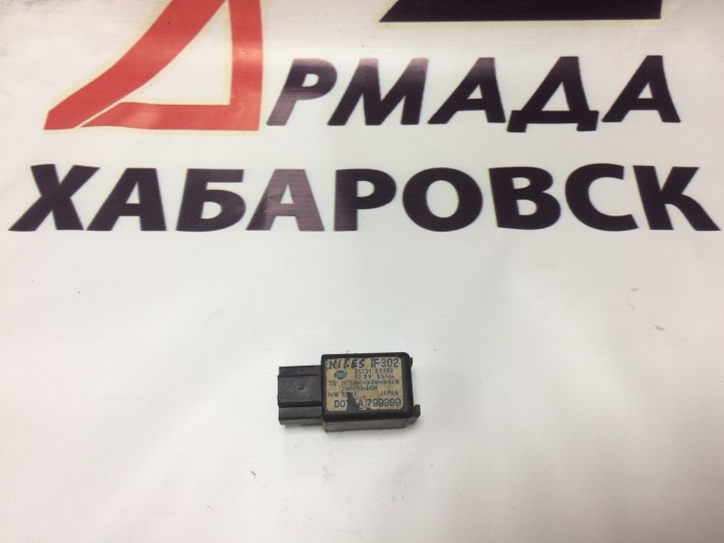 Реле Nissan Largo C22 (б/у) Реле Nissan Largo C22 (б/у)
