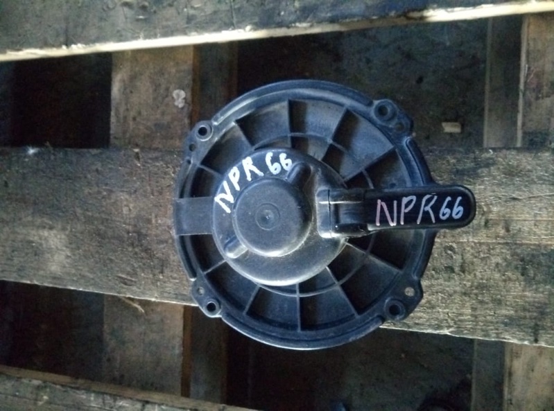 Мотор печки Isuzu Elf NKR66 (б/у)