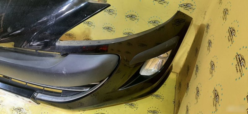 Бампер передний Peugeot 308