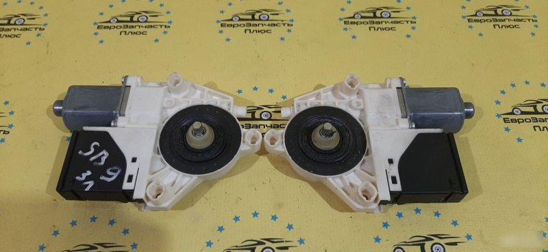 Моторчик стеклоподъемника задний Renault Megane 3 807300004r контрактная
