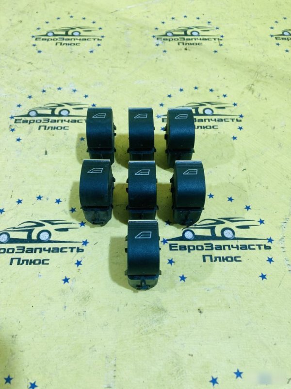 Кнопка стеклоподъемника Ford Focus 3 BM5T-14529-AB контрактная