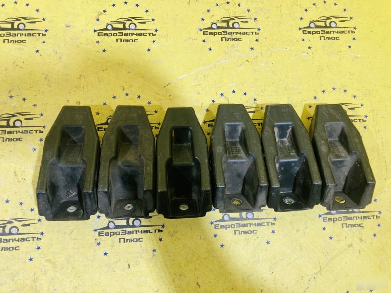 Кронштейн бампера задний Focus 3