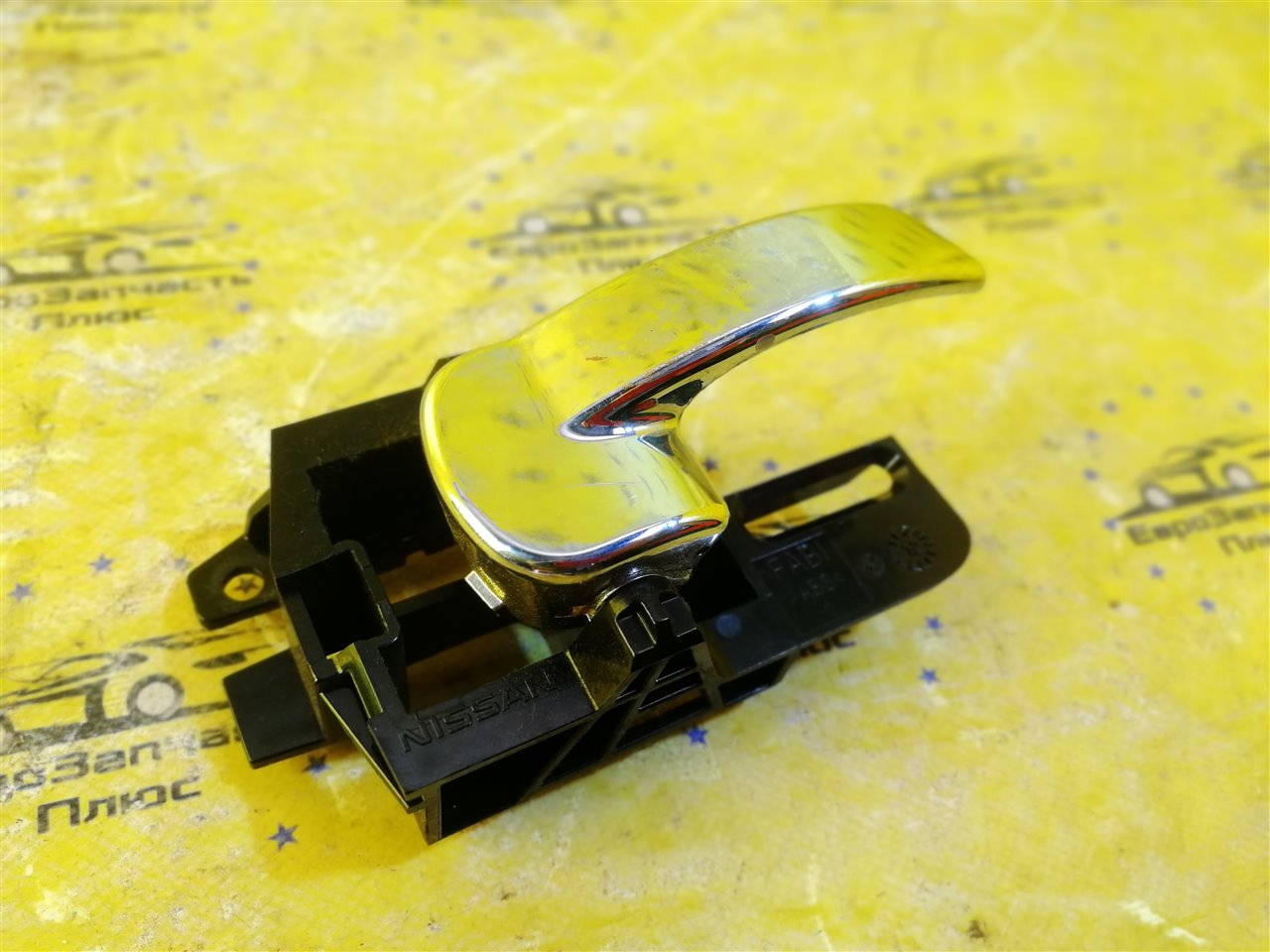 Ручка двери салонная задняя правая Nissan Qashqai J10 80670JD00E контрактная