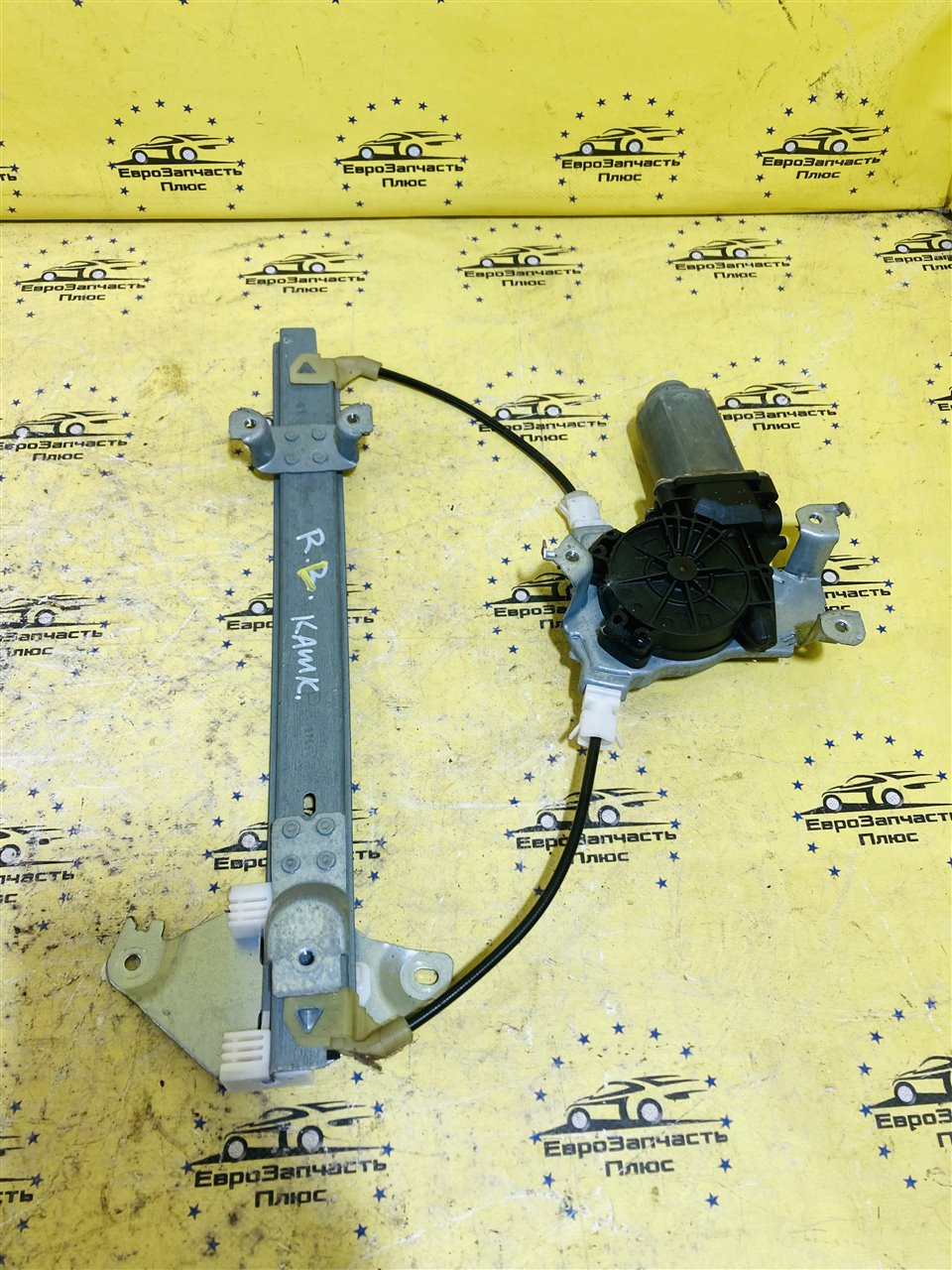 Стеклоподъемник задний левый Qashqai J10 Стеклоподъемник задний левый Qashqai J10