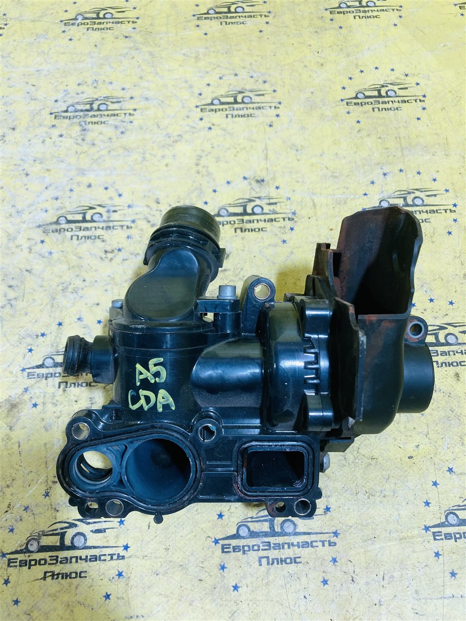 Водяная помпа насос Octavia A5 CDA