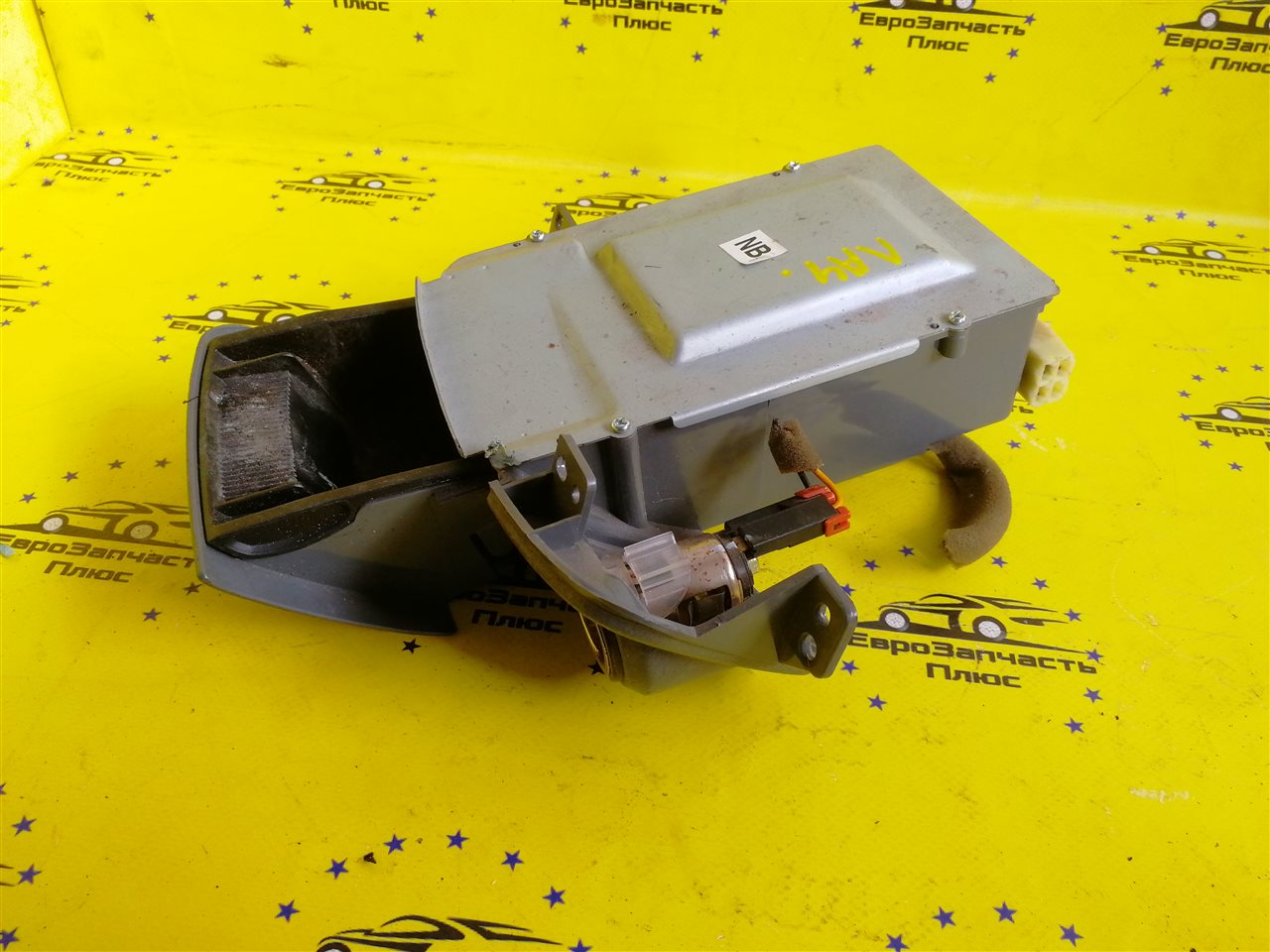 Пепельница передняя Lacetti J200