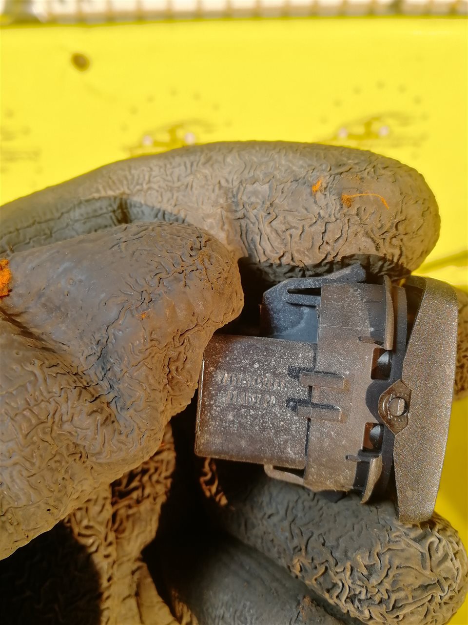 Кнопка стеклоподъемника Focus 2